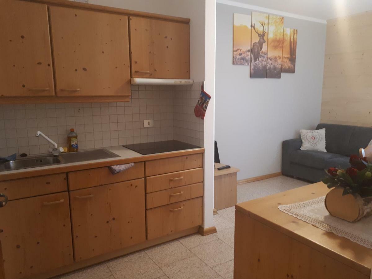 Casa Ai Ross Apartman Valdisotto Kültér fotó